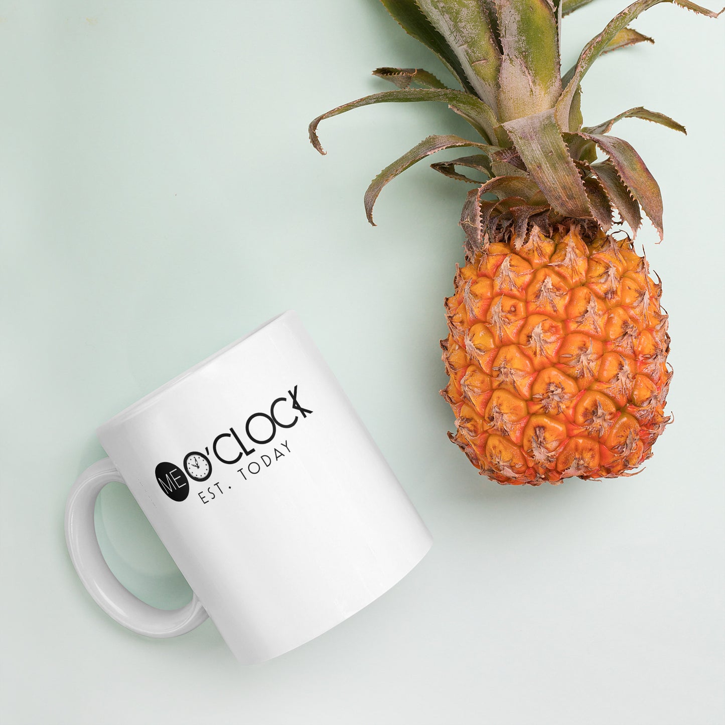 ME O'CLOCK White glossy mug